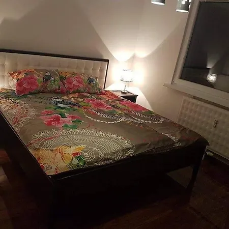 Apartman Kronera 5